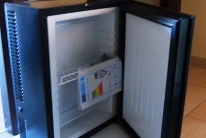 Mini fridge