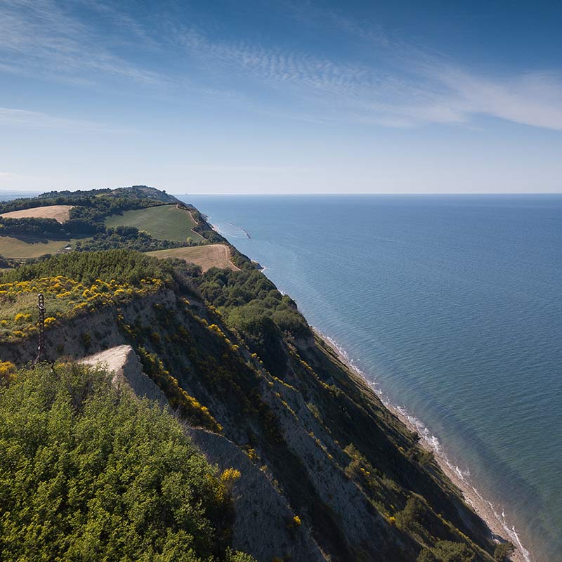 3 luoghi da visitare sul Monte San Bartolo: una fantastica passeggiata panoramica